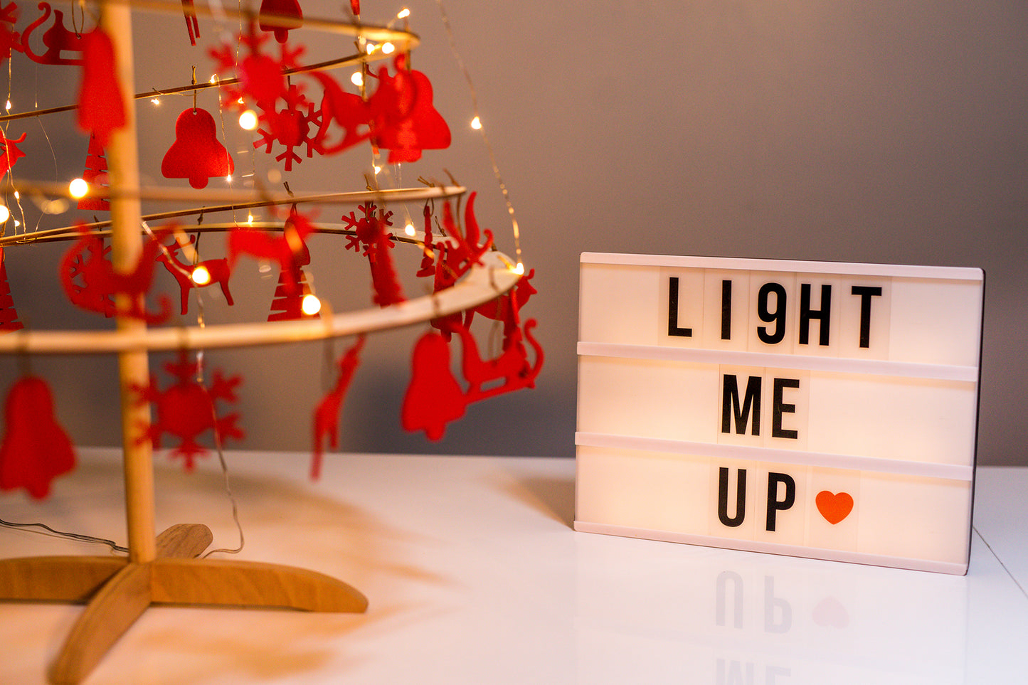 Spira Small - Santa's Light Shop